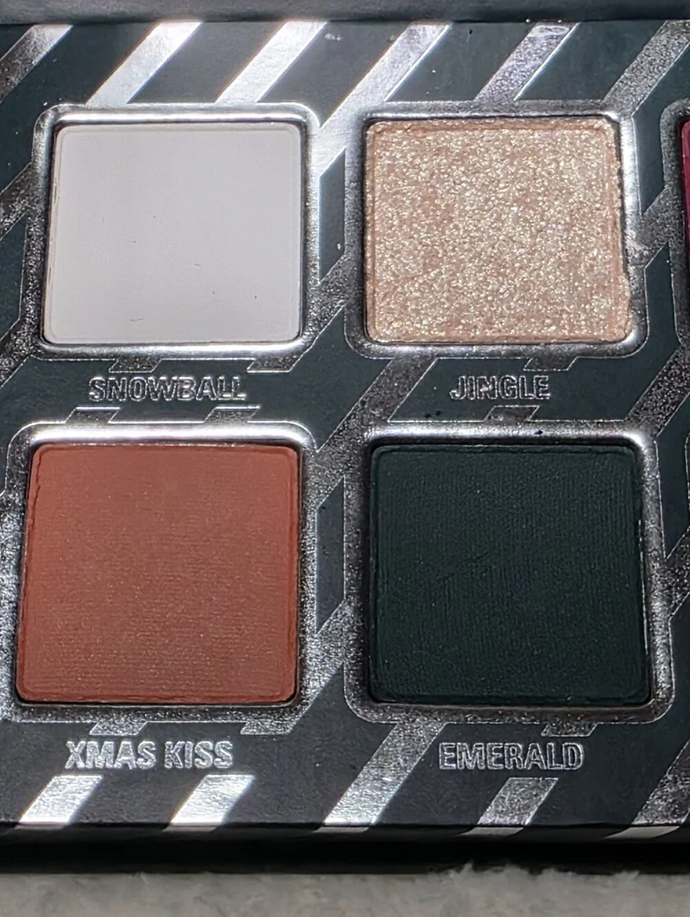 KYLIE COSMETICS DISCONTINUED CHRISTMAS COLLECTION EYESHADOW PALETTE—NAUGHTY—NIB